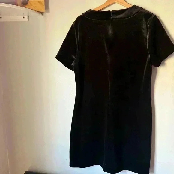 Michael Kors Women's Black Embellished Velvet Mod Shift Dress - Picture 4 of 6